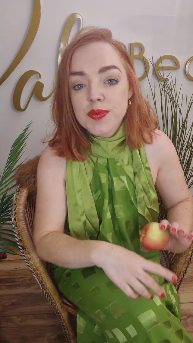 Just a reminder for our INDIAN SUMMER this week - we DO NOT want to end up like shriveled up apple , so keep getting tha